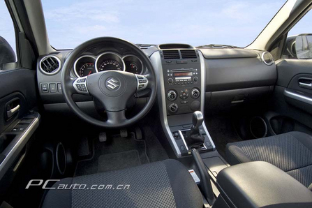 鈴木 Suzuki new Grand Vitara 大圖 桌面 Picture